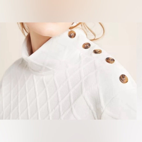 ANTHROPOLOGIE SUNDAY IN BROOKLYN Cream Quilted Top with Button Detail, Size S - Picture 6 of 10